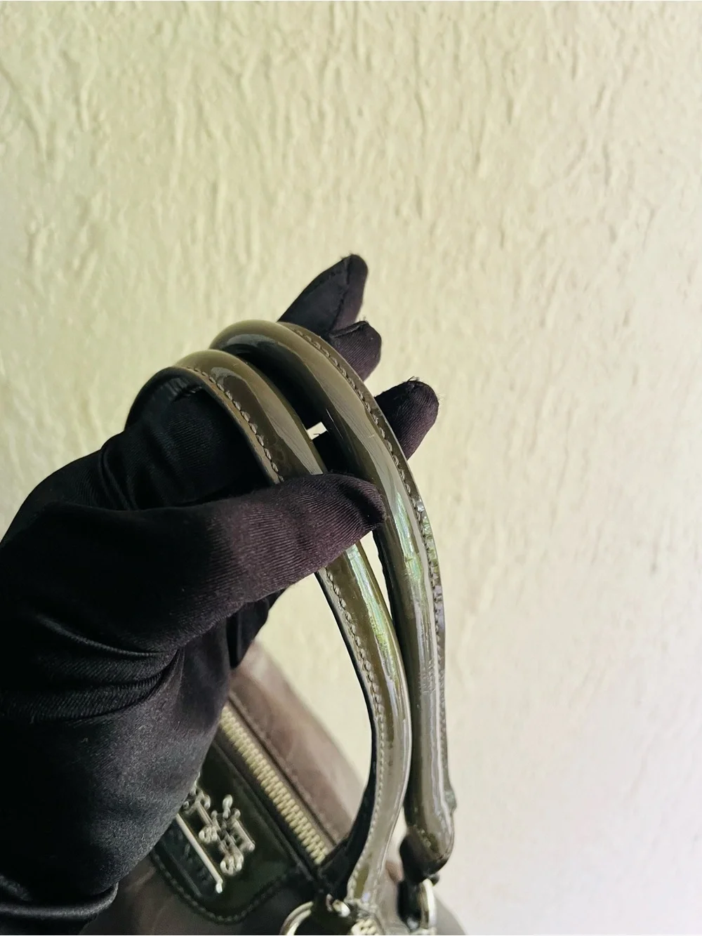 Coach Madison Op Art Signature Lindsey Satchel